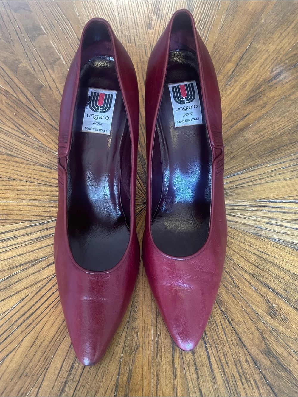 Vintage Emanuel Ungaro Red Pointed Leather Pumps